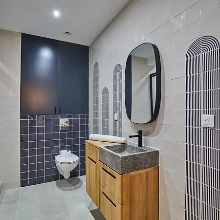 Bois De Vincennes By Prestige *