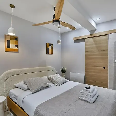 Bois De Vincennes By Prestige *