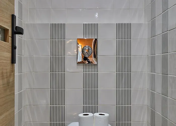 Bois De Vincennes By Prestige * パリ